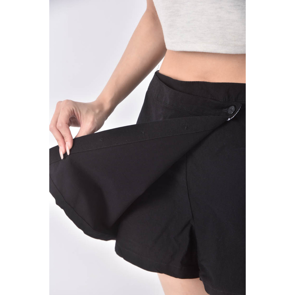 (M) dailo高腰排扣黑色短褲二手衣, , large