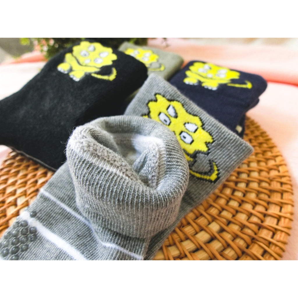 [凱美棉業]MIT台灣製 純棉寬口止滑童襪(兒童版3-6歲)-綜合款 10雙組 隨機出色, , large