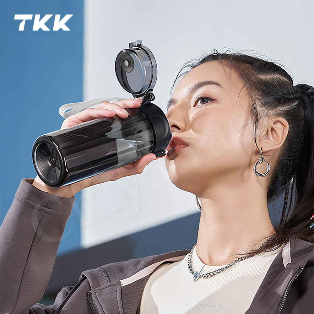 【TKK】美國進口Tritan辛格系列 手提式 運動水壺550ML(直飲口設計)-買一送一(共兩入), , large