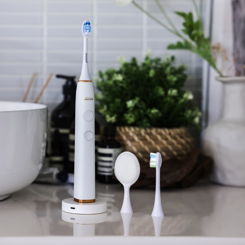 Unicare® High-Performance Sonic Electric Toothbrush, 雪地白, large