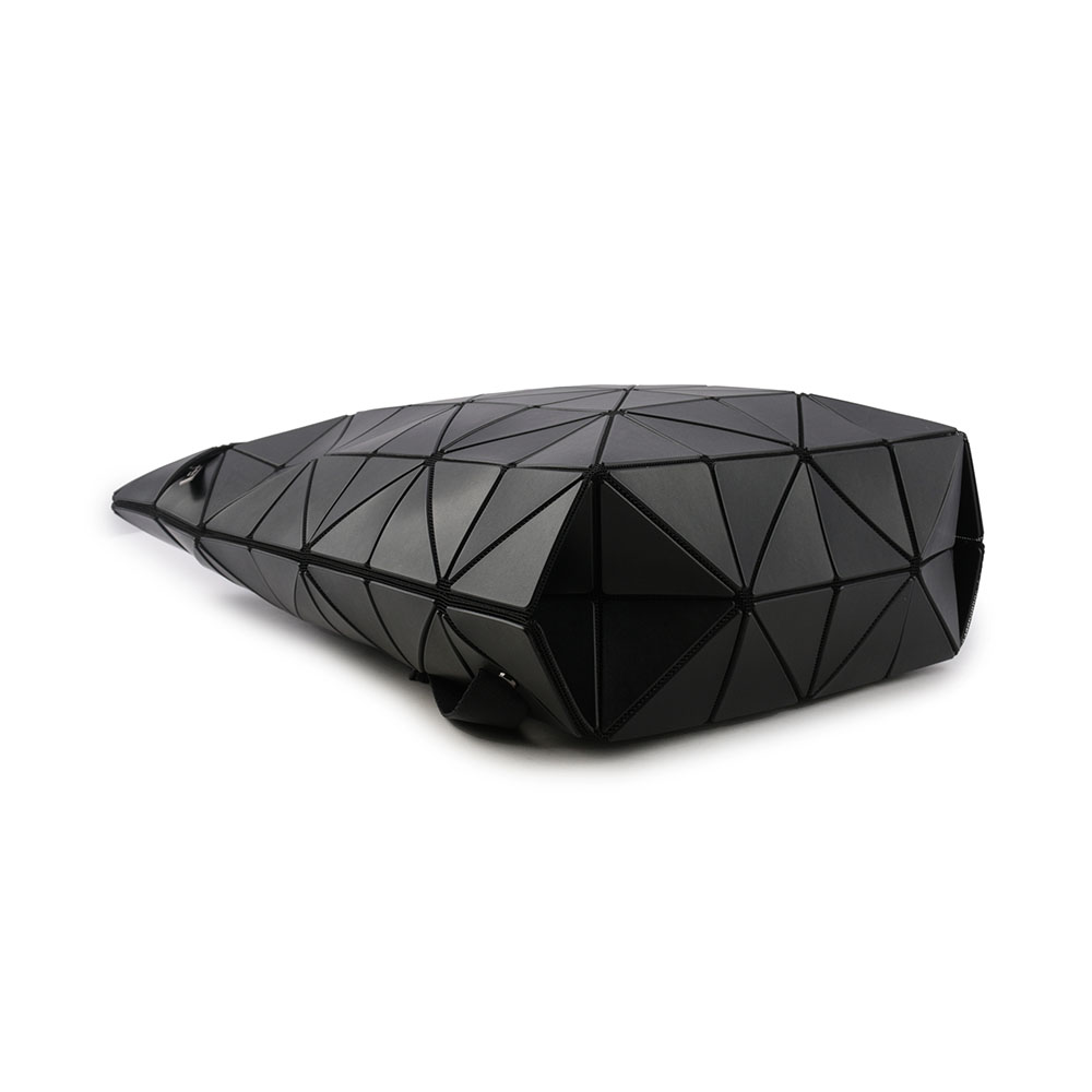 ISSEY MIYAKE BAO BAO BLOCKY 啞光霧面拉鍊後背包/黑色, , large