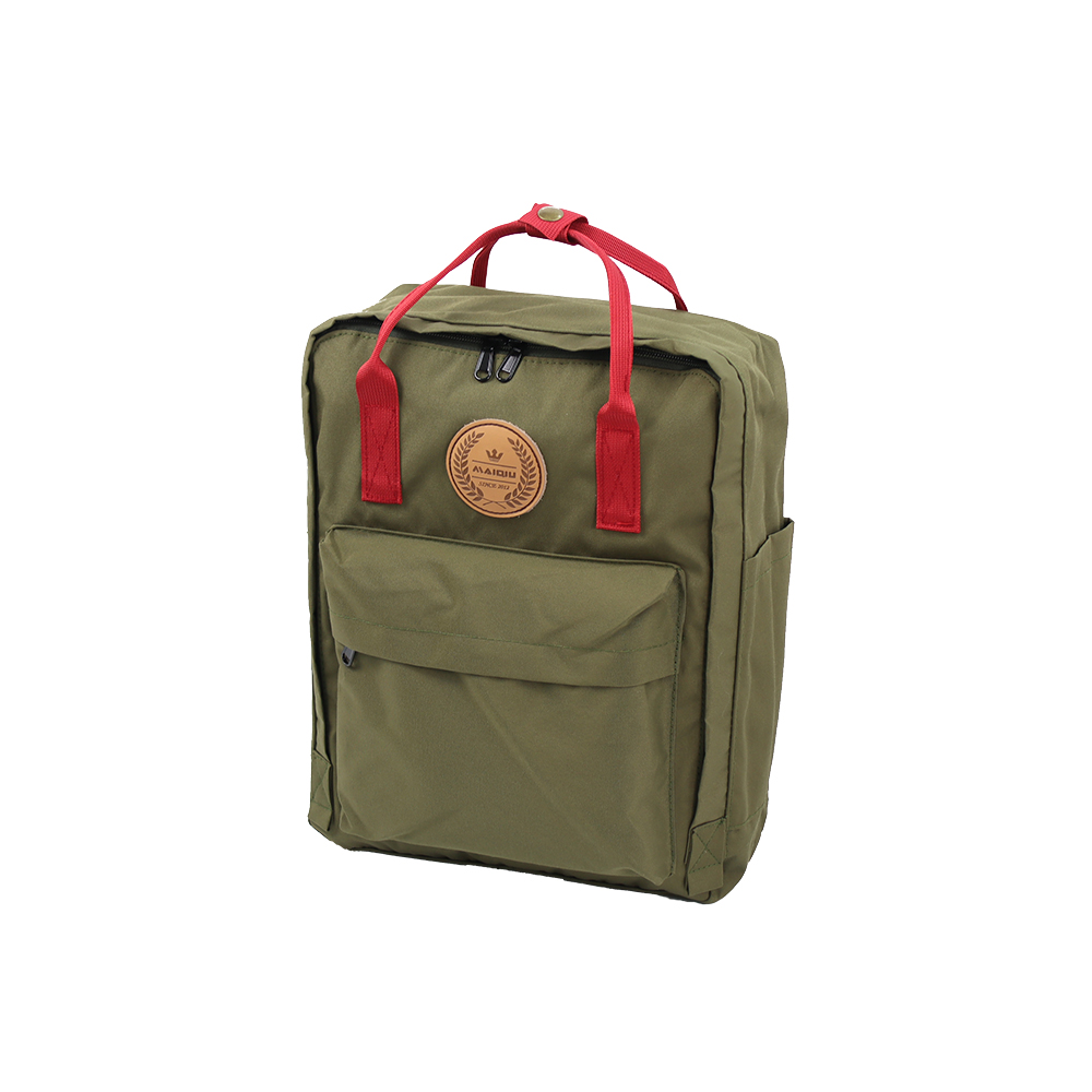 【MQ】玩色輕巧後背包 旅行後背包 旅行包 休閒包 通勤 A4可放