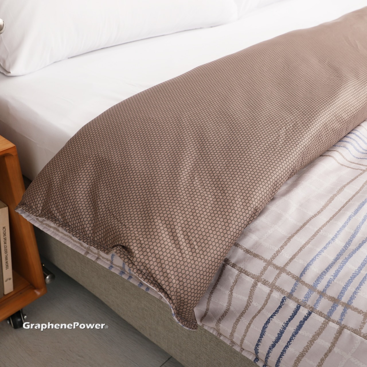 Graphene Thermal Circulation All-Season Comforter, , large