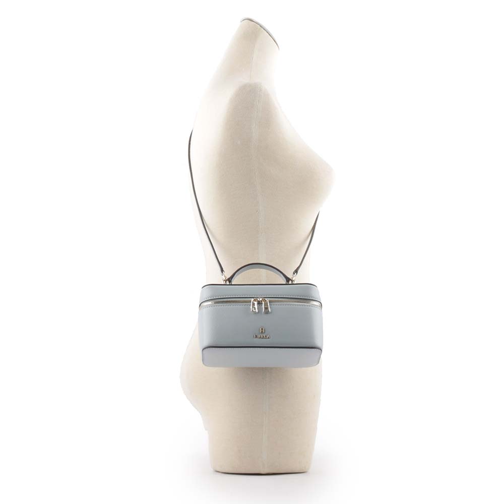 FURLA Camelia 素面皮革手提/斜背迷你化妝包/淺藍色, , large