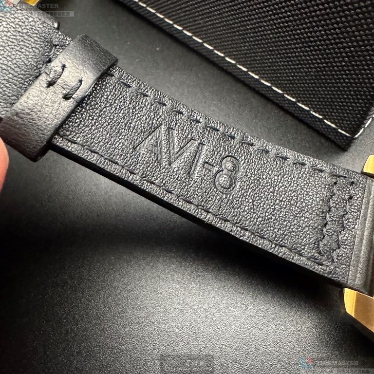 [星晴錶業]新品牌手錶,44mm,AV52662黑色錶面玫瑰金錶殼深黑色真皮皮革錶帶款, , large
