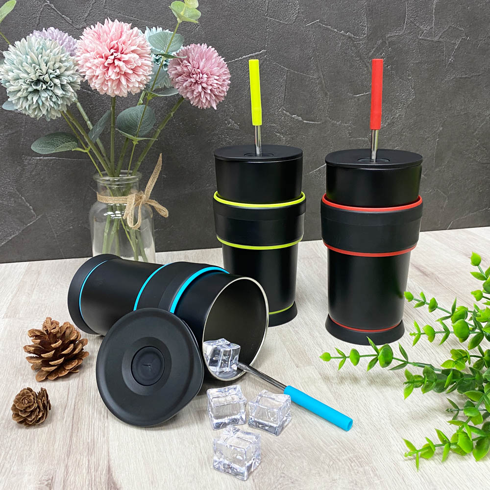 【日本孔雀Peacock】316不鏽鋼 運動不倒翁保溫杯 TPE握把 防滑防倒底座 550ML(可調式吸管)-紅黑, , large