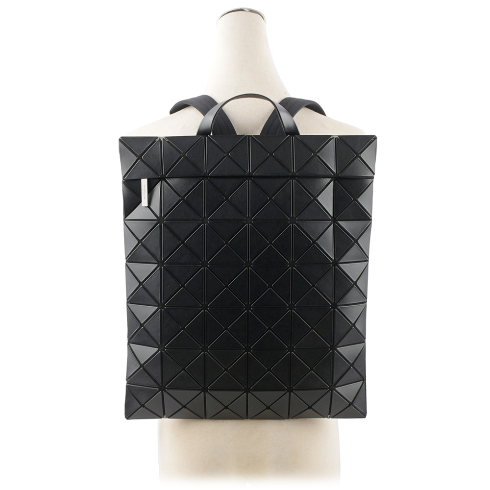ISSEY MIYAKE BAO BAO LUCENT 啞光霧面扁形後背包/黑色, , large