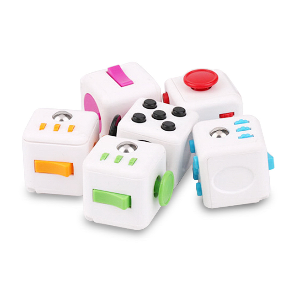 (一組4入)MFC04迷你款舒壓方塊(Fidget Cube)(顏色隨機), 顏色隨機出貨, large