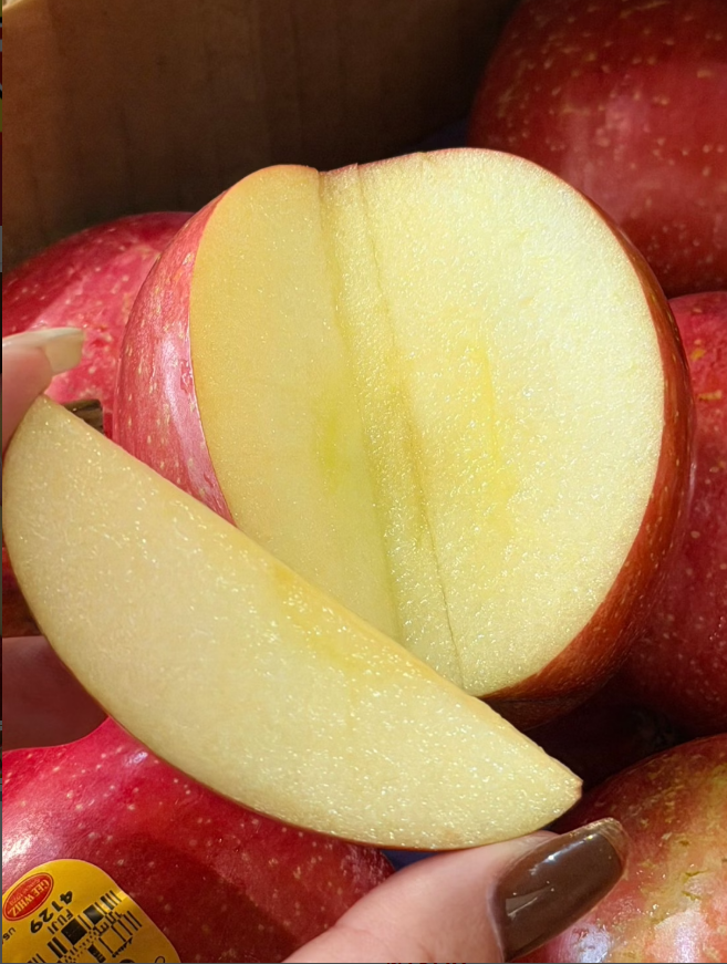 Honey Fuji Apple, , large