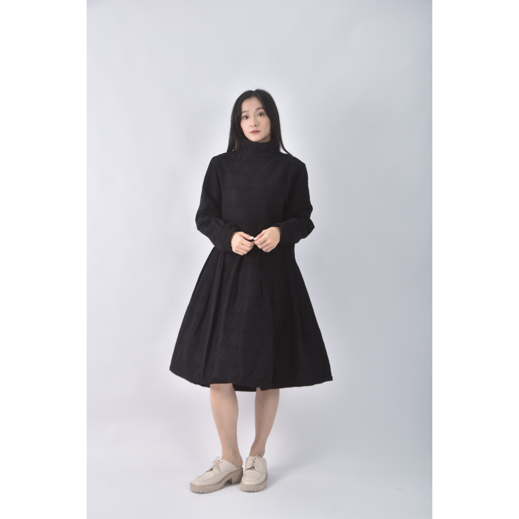 (M) 雕花黑色洋裝二手衣, , large