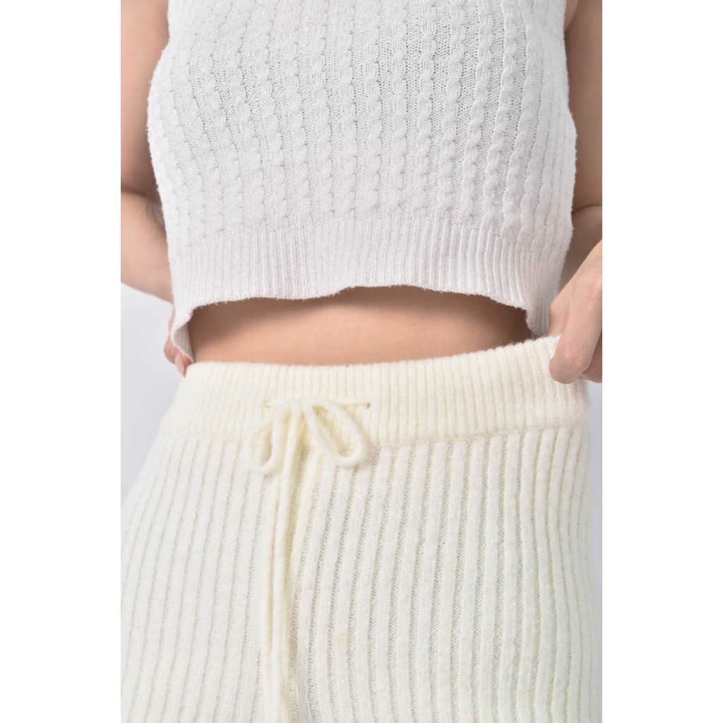 (S) amber madam韓牌毛織白色短褲二手衣, , large