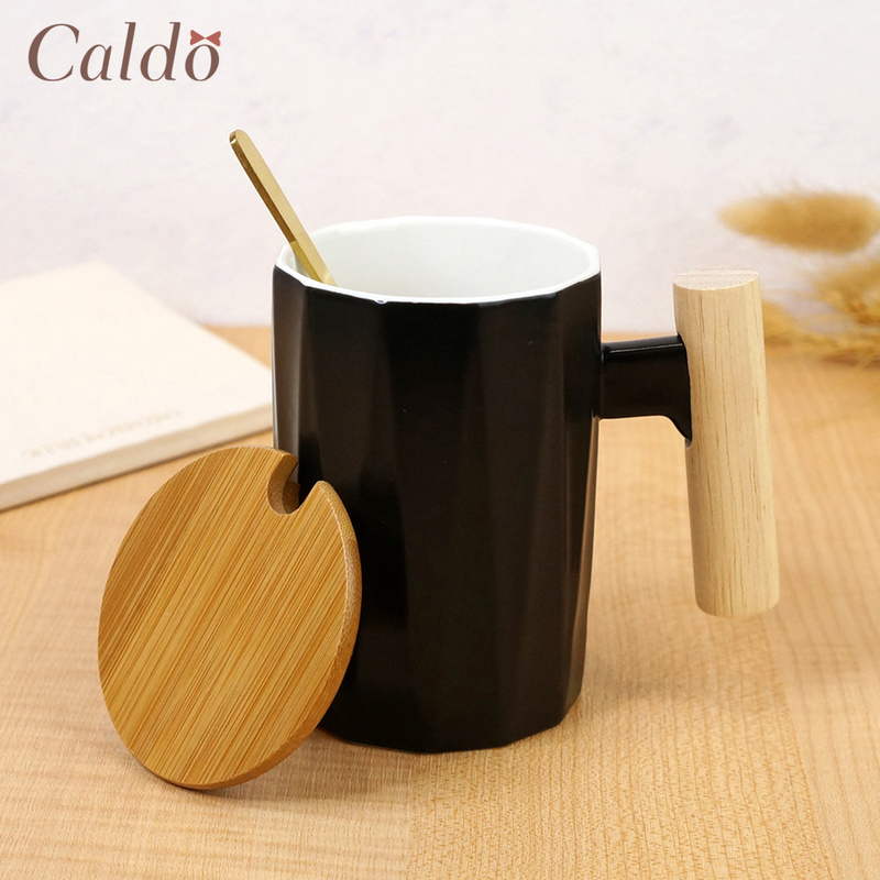 [ Caldo卡朵 ] 植粹木柄斜紋附蓋質感馬克杯 - 黑, , large