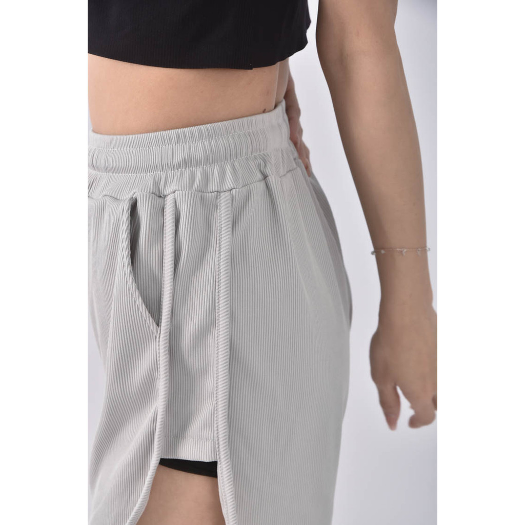 (S) 【粿粿私服】高腰灰色短褲二手衣, , large