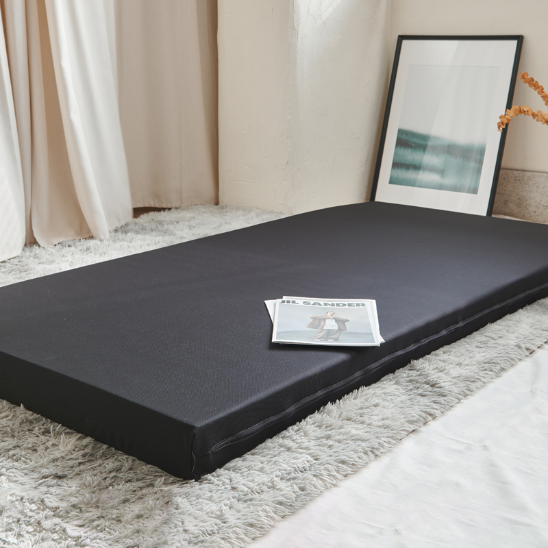 Moisture-wicking memory foam mattress