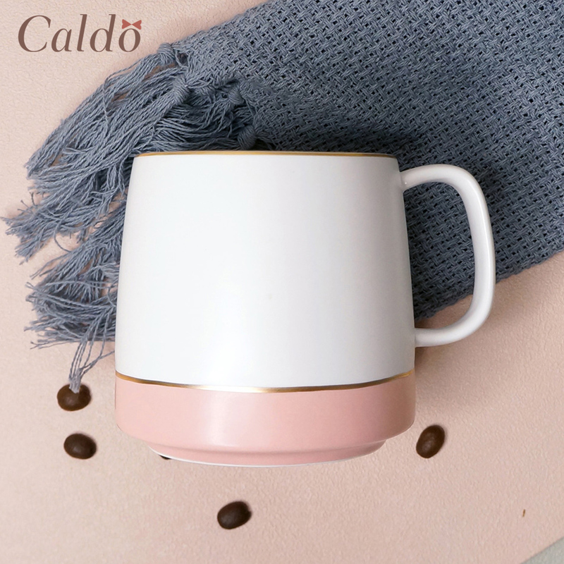 [ Caldo卡朵 ] 霧面氣質撞色描金馬克杯-嫩粉, , large
