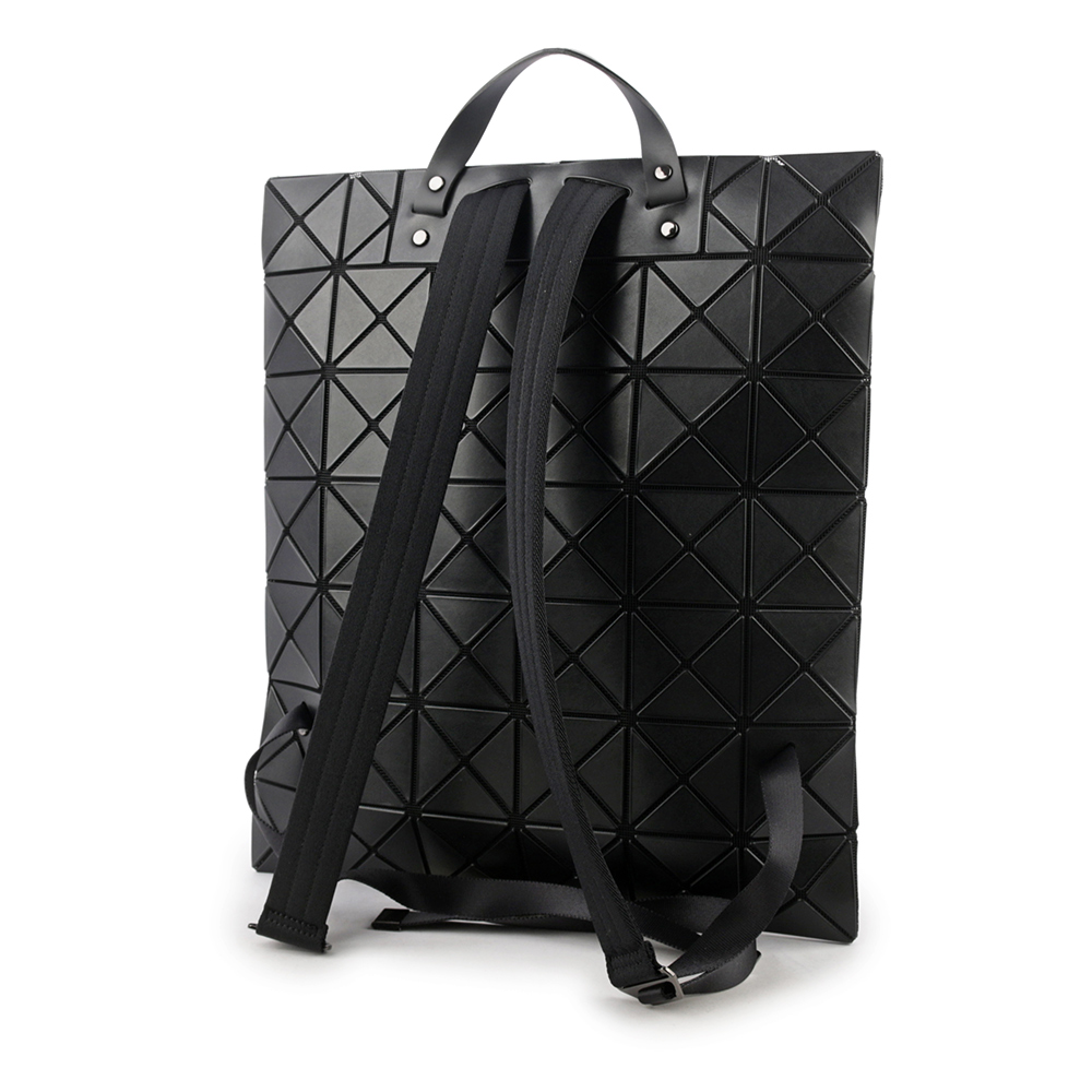 ISSEY MIYAKE BAO BAO LUCENT 啞光霧面扁形後背包/黑色, , large