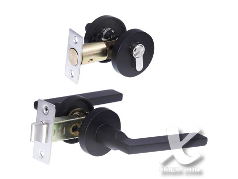 Bathroom horizontal lock + auxiliary lock