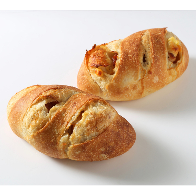 PASADENA Bacon and Cheese Bread