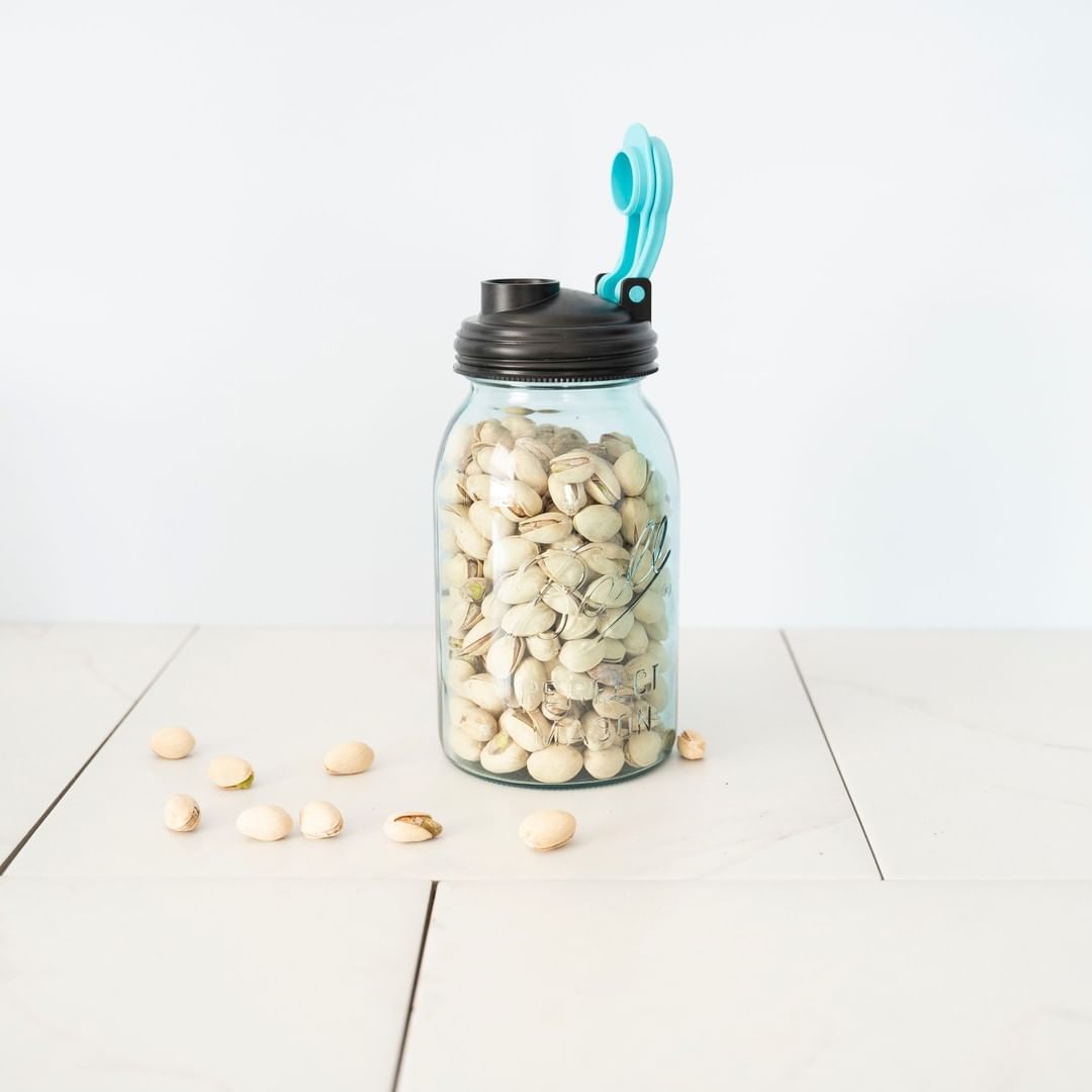 Ball® 32oz/950ml 寬口梅森罐飲料隨行杯-藍黑色 reCAP Mason Jars Lid POUR cap 全新升級防漏/飲料隨行杯/提把蓋/飲料蓋/冷水壺, , large
