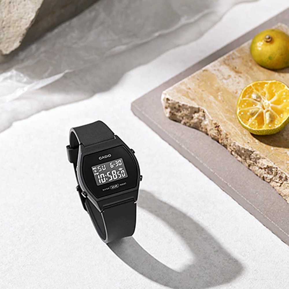CASIO 卡西歐 運動休閒風復古電子錶 LW-204-1B, , large