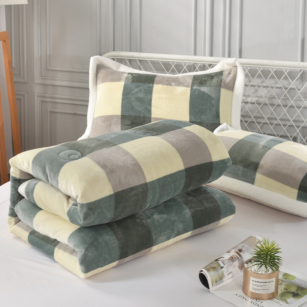 [LY SHIN BEDDING] Betrise Leisurely green grid | Simple Milk Velvet X Lamb Velvet  Hemming Double-sided thickened multi-functional warm quilt (big size 180X210CM), , large