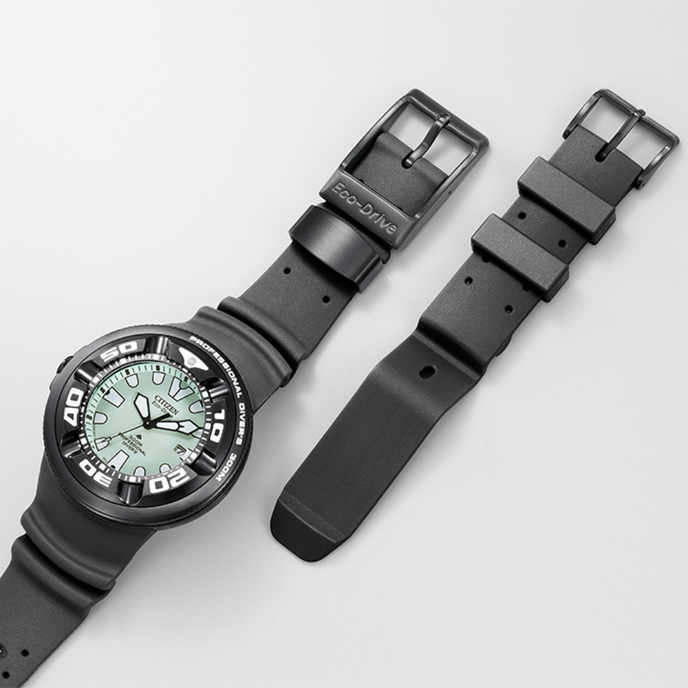 CITIZEN 星辰 PROMASTER 限量 光動能300米潛水手錶 送禮-黑x夜光 BJ8055-04X, , large