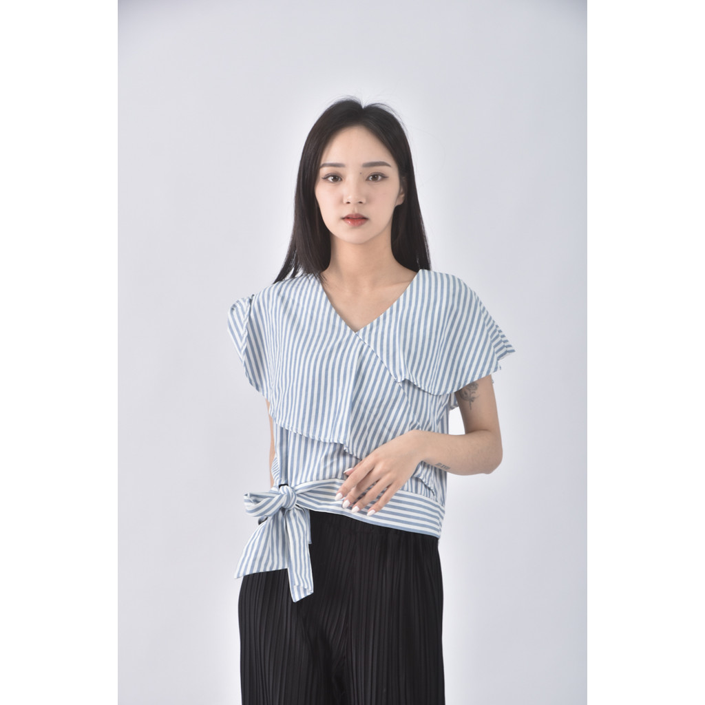 (S) 【金莎私服】neon韓牌綁帶藍色短袖上衣二手衣, , large