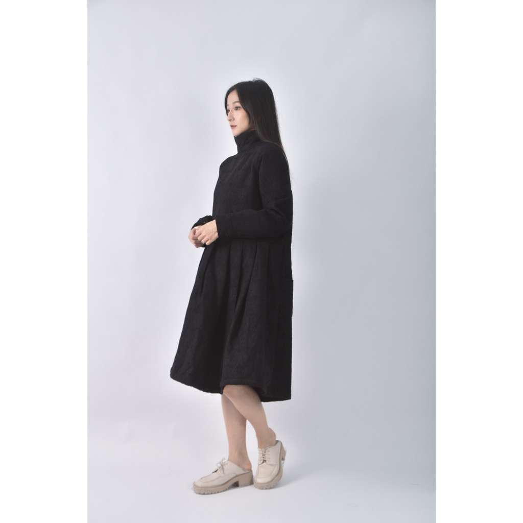 (M) 雕花黑色洋裝二手衣, , large