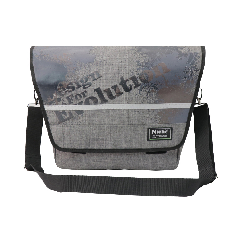 【Niche 樂奇】翻蓋式斜背包 防水郵差包 N-5214, , large