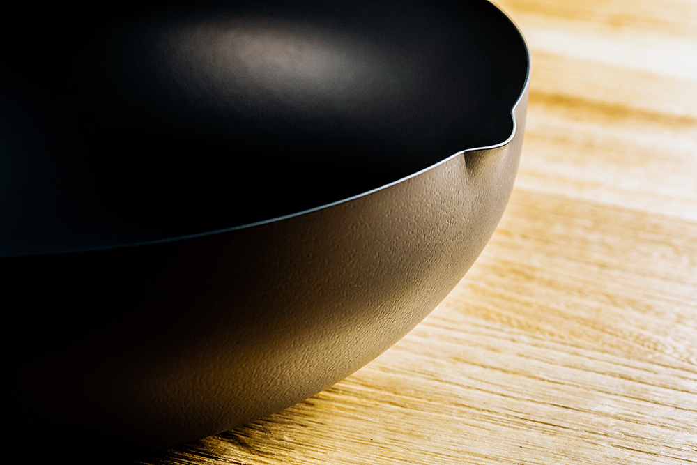 【Japan TAKUMI】Takumi Rock-Pattern Iron Wok / Iron Frying Pan 30cm (Made in Japan), , large