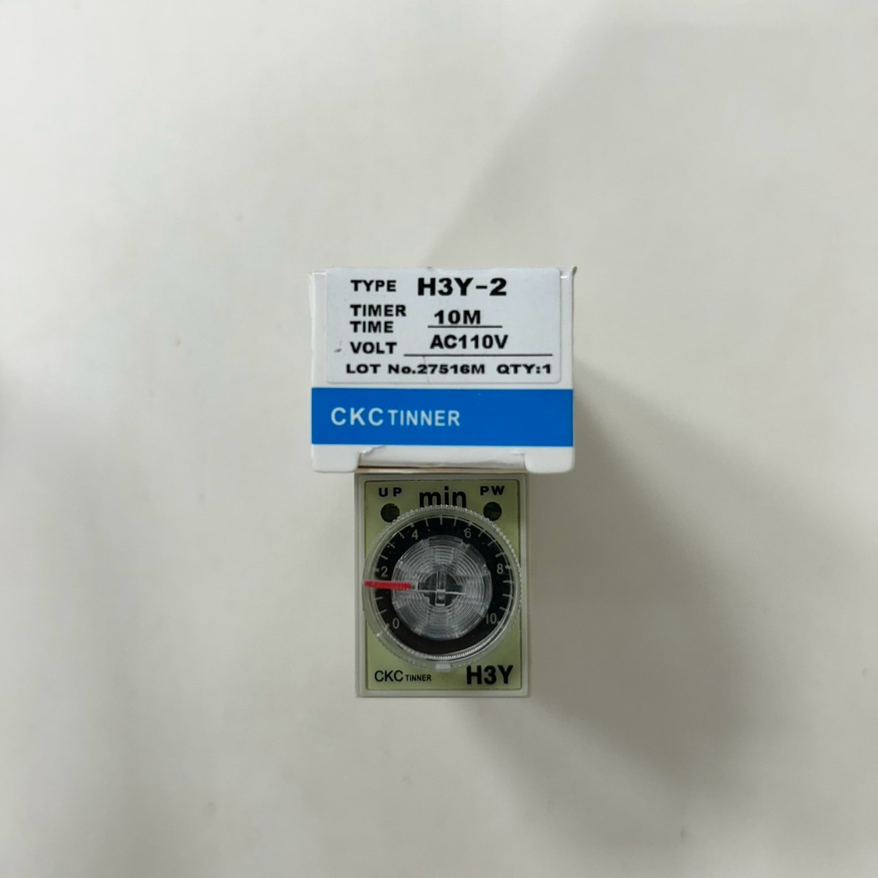 Time relay, 8 pins, 2 open, 2 closed, AC 110V, -0, -10 minutes, , large