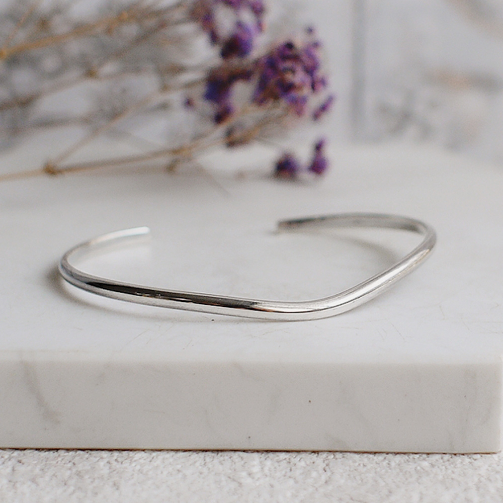 Romance Sterling Silver Bangle