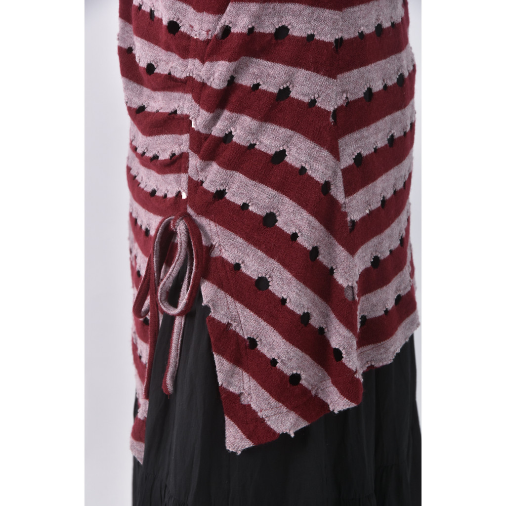 (L) 圓領紅色上衣二手衣, , large