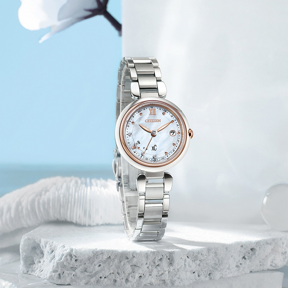 CITIZEN 星辰 XC 心蕊 輕奢限定版 鈦金屬 光動能電波女錶-29mm ES9466-65W, , large