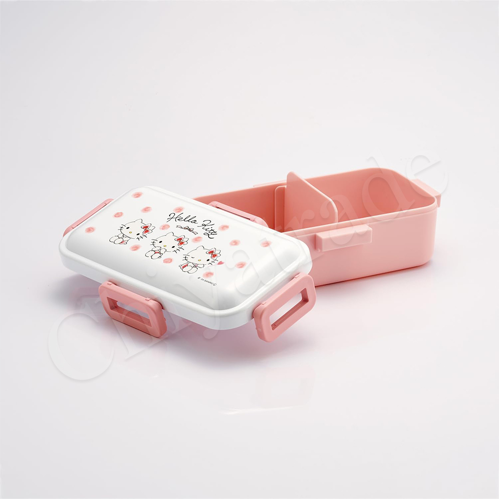 【百科良品】日本製 三麗鷗 Kitty 可愛彩妝 便當盒 保鮮餐盒 抗菌加工Ag+ 530ML(日本境內版)-凱蒂貓, , large