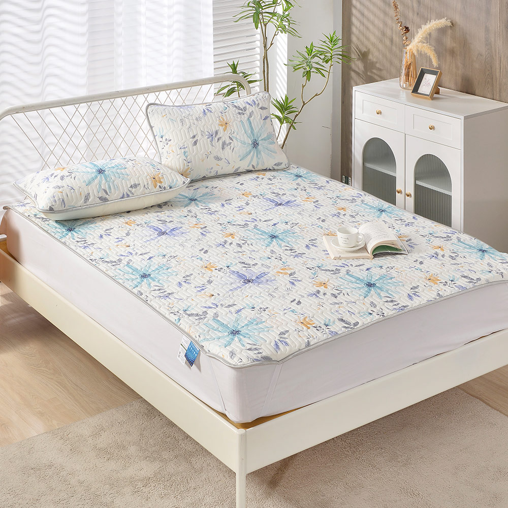 【FOCA】石墨烯抗菌透氣天然乳膠涼墊/涼蓆/多功能墊(贈送同款式枕套), , large