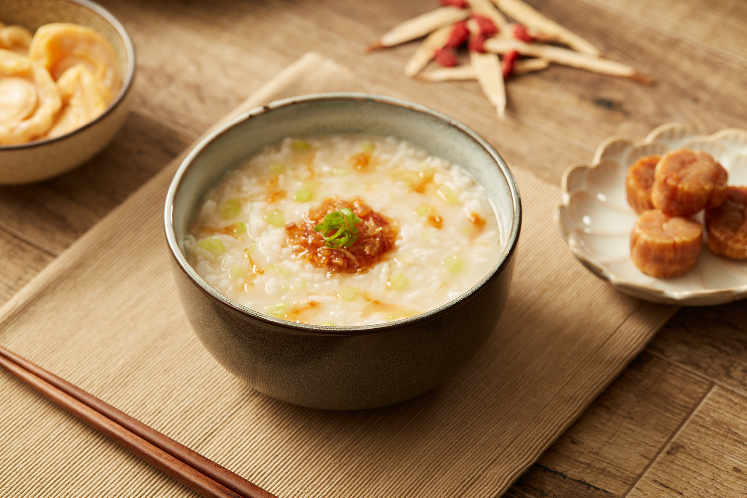 Congee with Chicken Broth and Scallops