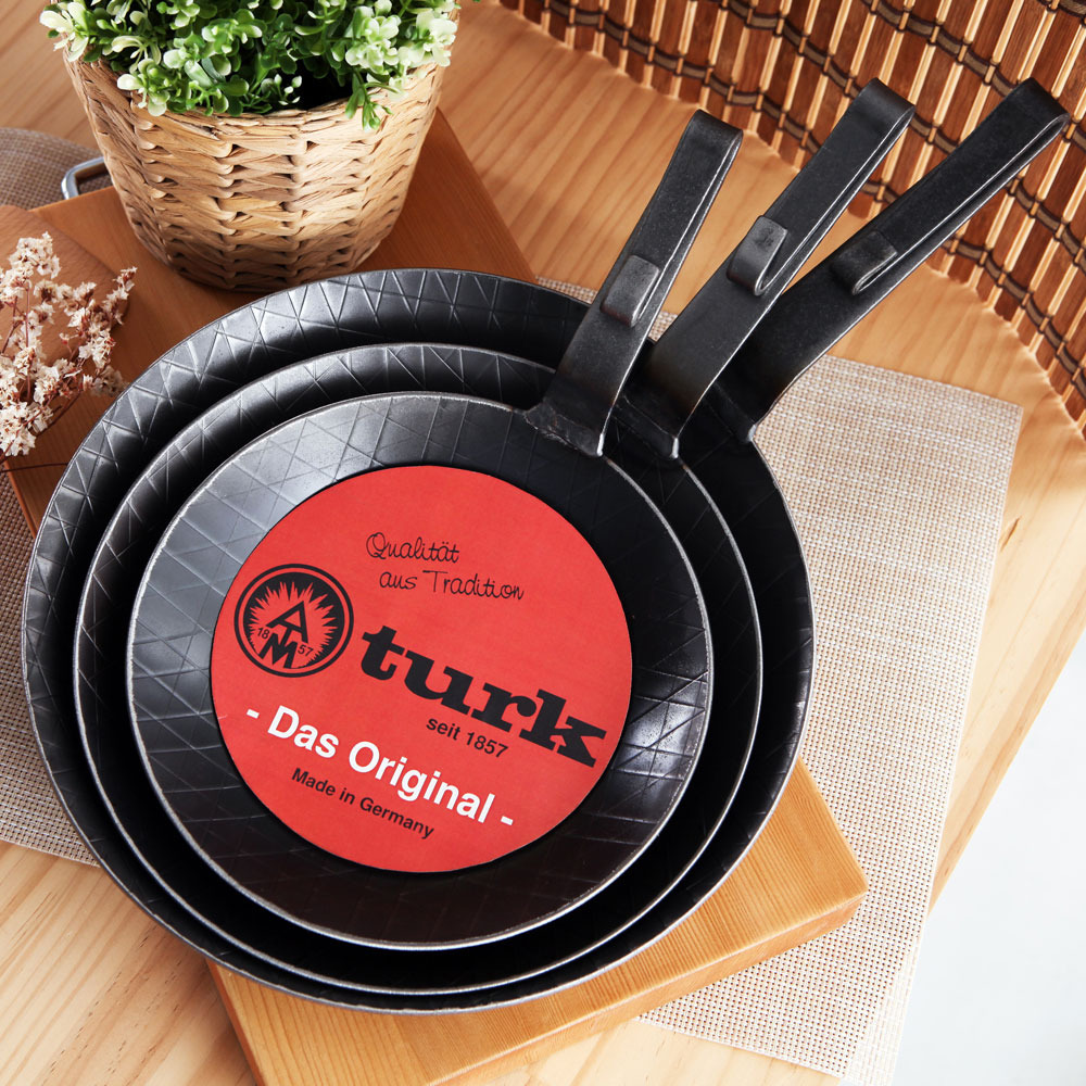 【德國turk土克鐵鍋】熱鍛斜紋 短柄平底鍋 28cm 鐵鍋65328, , large