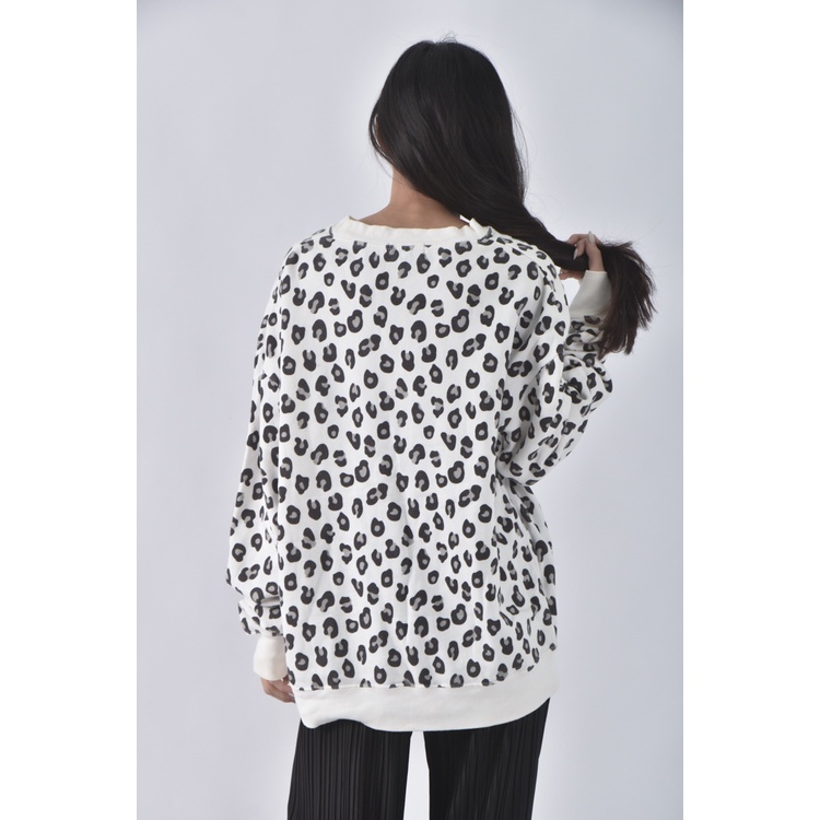 (2XL) 【陳喬恩私服】halfman質感豹紋白色長袖上衣二手衣, , large