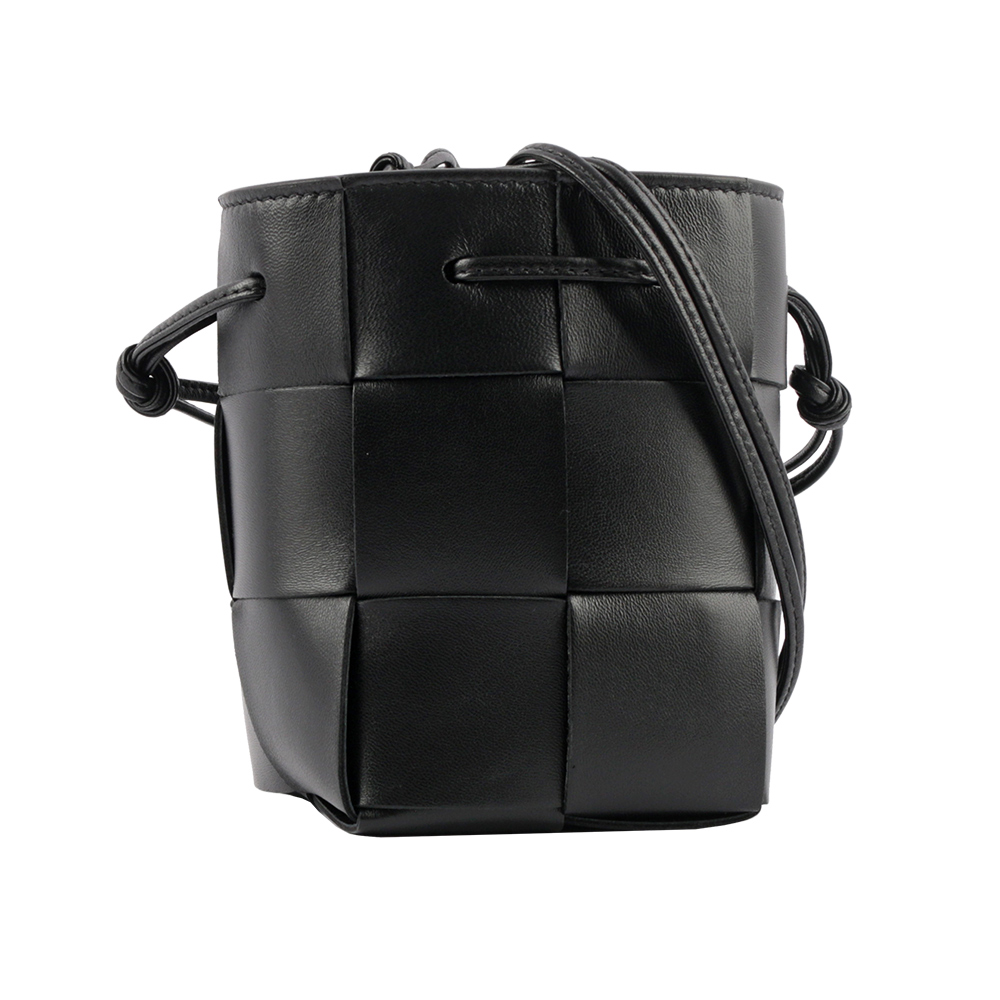 BOTTEGA VENETA Cassette 小羊皮編織迷你水桶包/黑色, , large