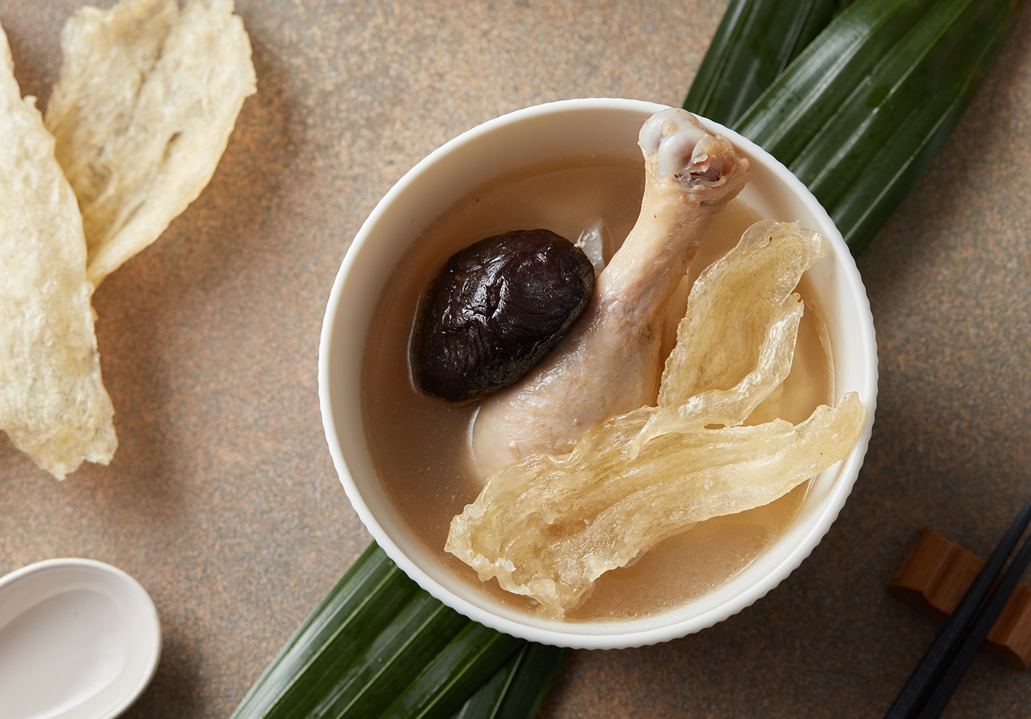 Chicken Soup with Fish Maw and Collagen