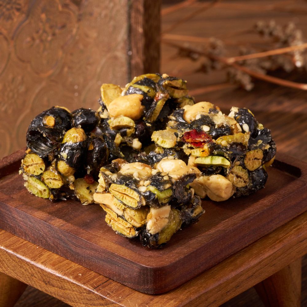 Black Soybean Peanut Brittle 5-Pack + 2 Bonus Packs | Sweet & Spicy Handmade Taiwan Snack【ChouChou Enterprise】, , large