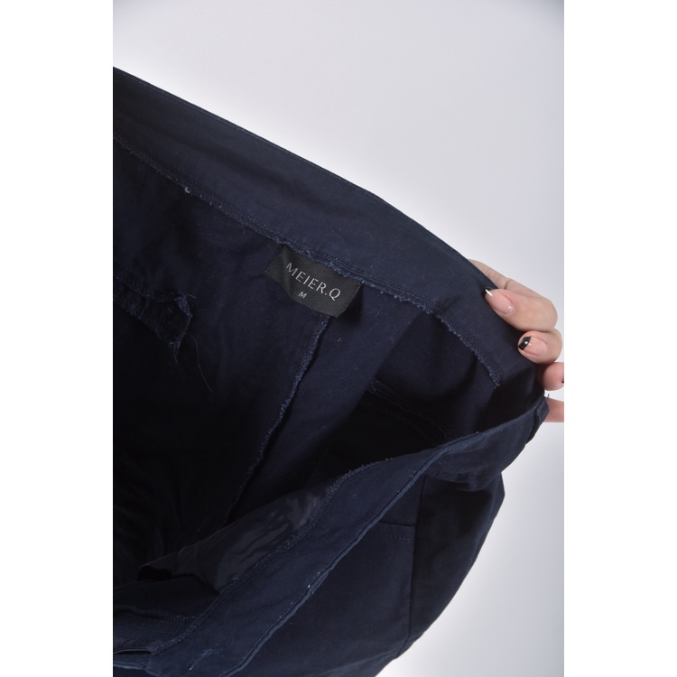 (XL) meier q寬鬆藍色短褲二手衣, , large