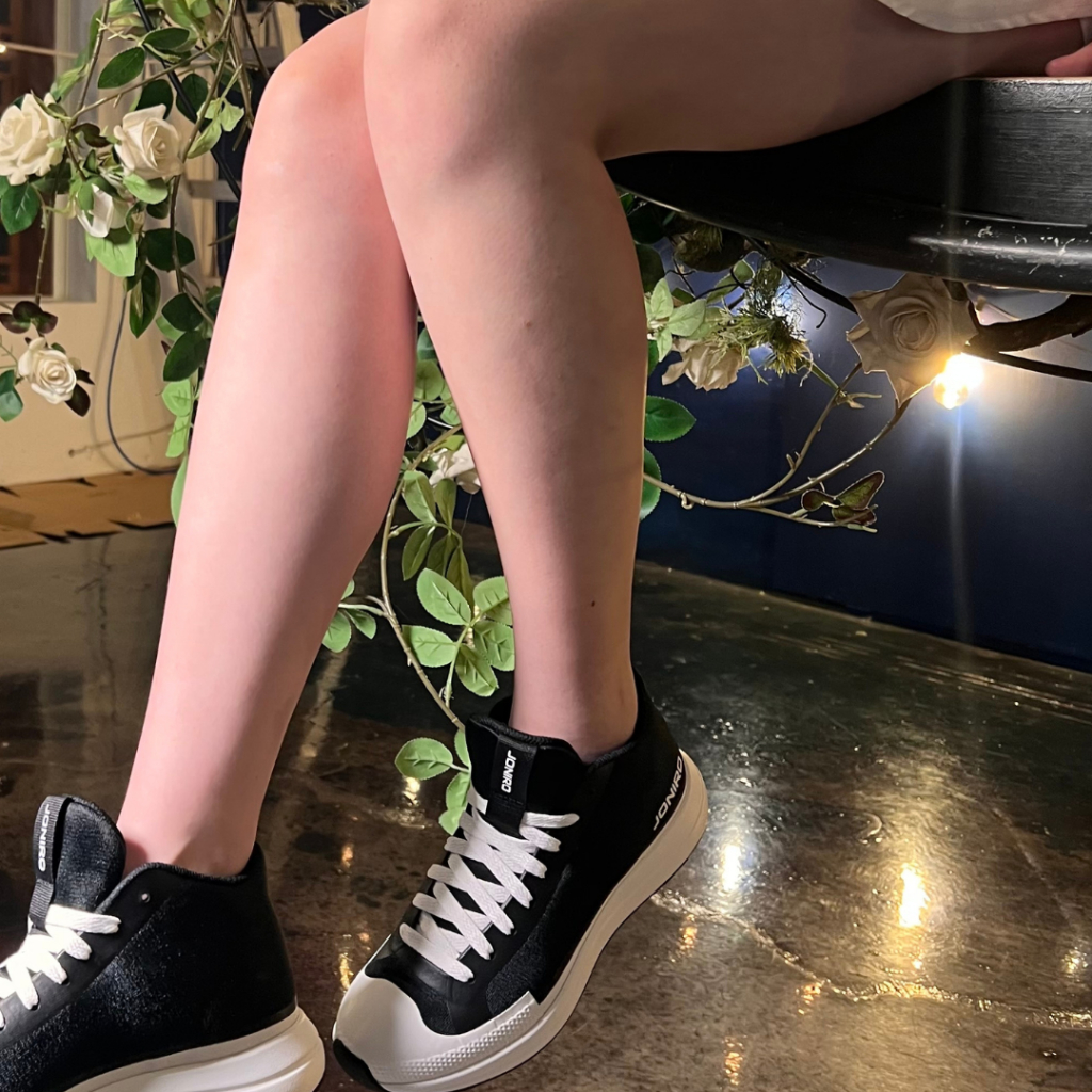 【JONIRO】MIT台灣製造 Fly Out 帆人鞋_極限黑 帆布鞋 穿搭 黑鞋 運動 休閒 學生(男女款), , large