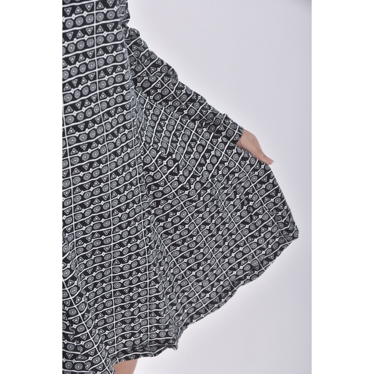 (L) lativ棉質圖紋黑色洋裝二手衣, , large