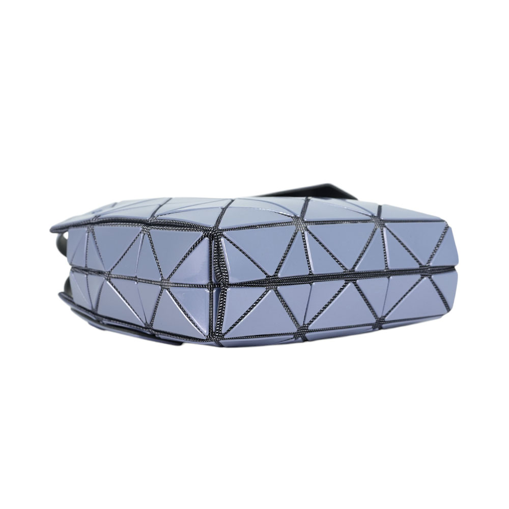 ISSEY MIYAKE BAO BAO CARAT 3X3 亮面手提小方盒/薰衣草紫, , large