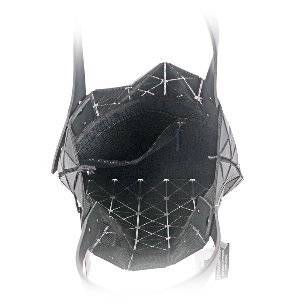 ISSEY MIYAKE BAO BAO PRISM 7X7 霧面手提包/消光黑, , large