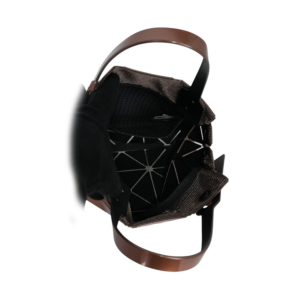 ISSEY MIYAKE BAO BAO CARAT 3X3 亮面手提小方盒/焦糖棕, , large