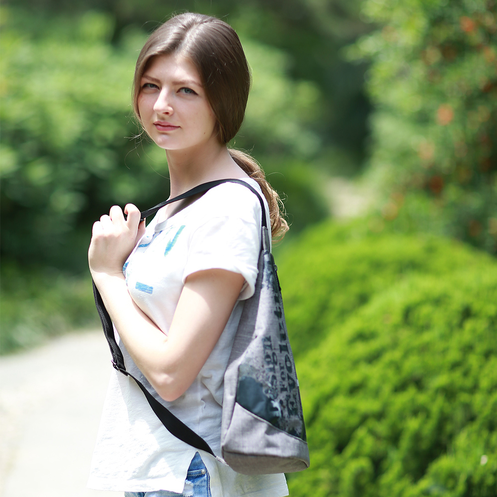 【Niche 樂奇】三角型 跨肩背包 男生單肩背包 防水單肩背包 休閒旅遊背包  N-5211, , large