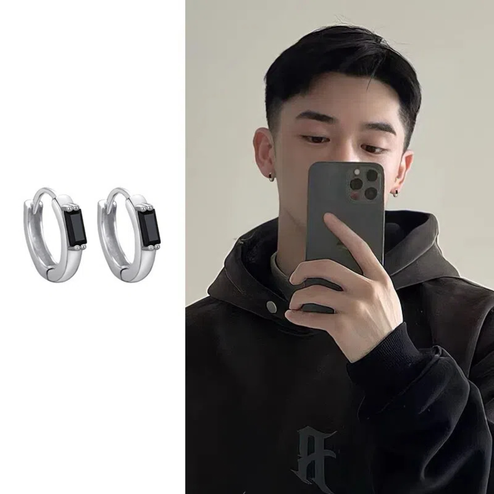 【A&R】S925純銀黑色炫酷鋯石迷你圈圈耳扣款耳環 附馬卡收納盒 , , large